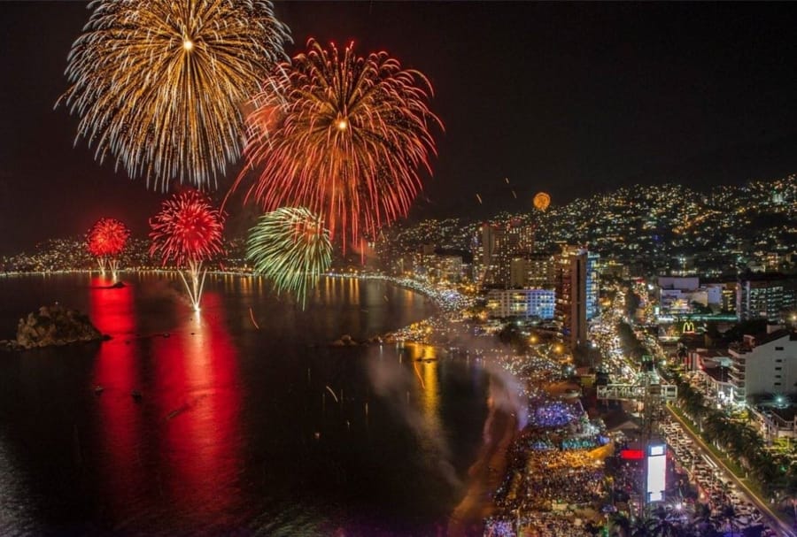 Fiesta de Año Nuevo 2026 en Acapulco Diamante